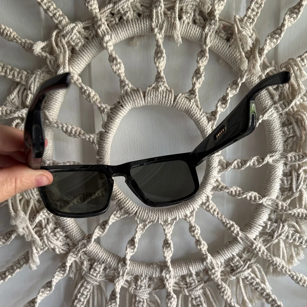 Bose Sleek Black Audio Glasses